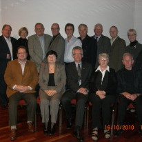 Yfirmenn Oddfellow- og Rebekkubúða ásamt br. stórsír, Stefáni B. Veturliðasyni og str. stórritara, G…