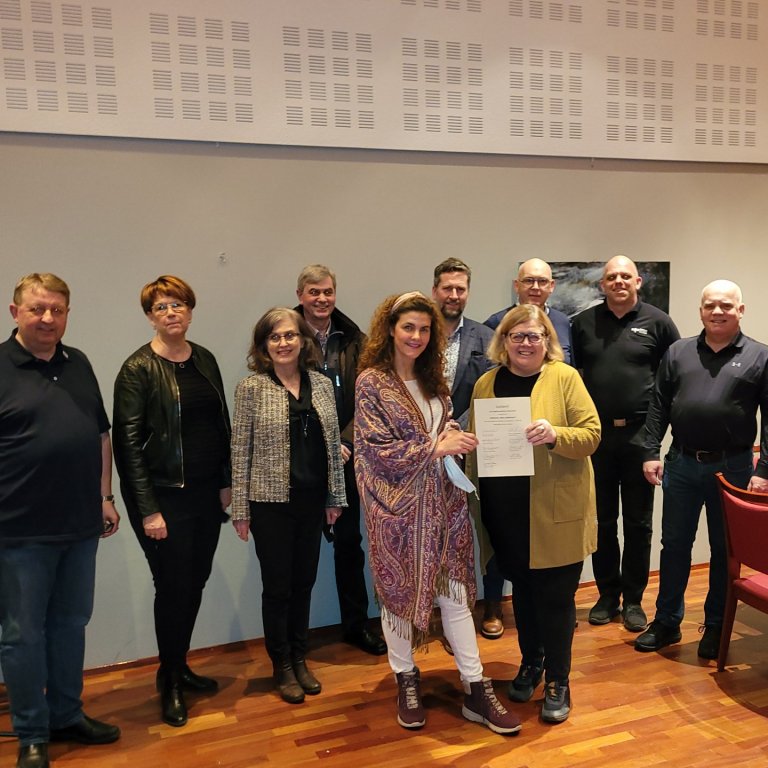 F.v. Br. Björn Guðbjörnsson, ym. St. nr. 16 Snorra goða Str. Guðbjörg Hjálmarsdóttir, ym. Rbst. nr. …