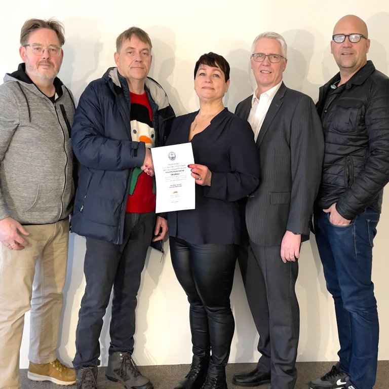 Frá v: Ólafur Th. Ólafsson St.nr.12 Skúla fógeta, Þórarinn Gunnarsson St.nr.12 Skúla fógeta, Sigríðu…